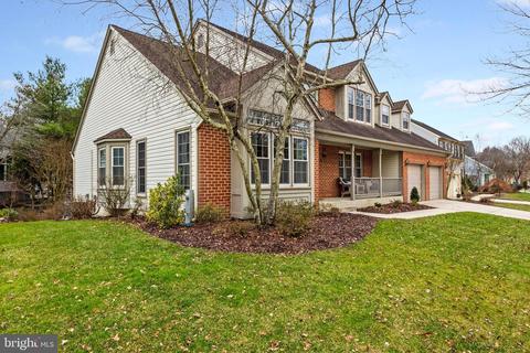 1812 Stonegate Ave, Crofton, MD 21114 photo 3