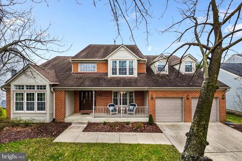 1812 Stonegate Ave, Crofton, MD 21114 photo 1