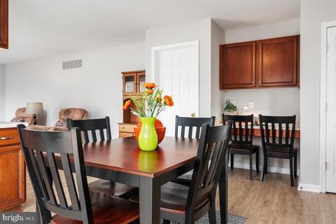 8146 Silverado Ct, Pasadena, MD 21122 photo 14