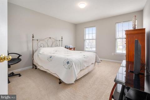 8146 Silverado Ct, Pasadena, MD 21122 photo 24