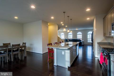 7809 Rappaport Dr, Jessup, MD 20794 photo 4