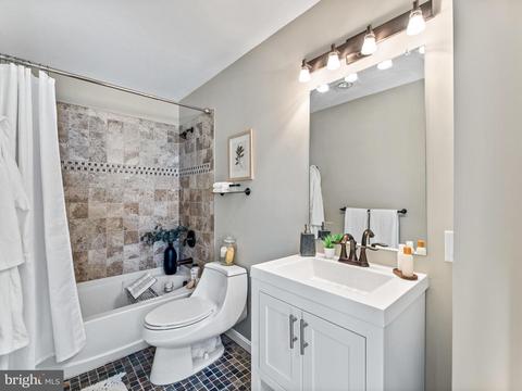 114 Oakwood Rd, Edgewater, MD 21037 photo 20
