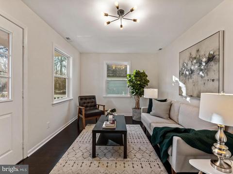 114 Oakwood Rd, Edgewater, MD 21037 photo 5