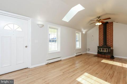 2014 Orchard Ave, Jessup, MD 20794 photo 6