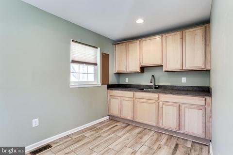 7213 Forest Ave, Hanover, MD 21076 photo 24