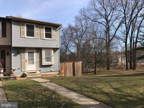 8135 Tower Bridge Dr, Pasadena, MD 21122 photo 1