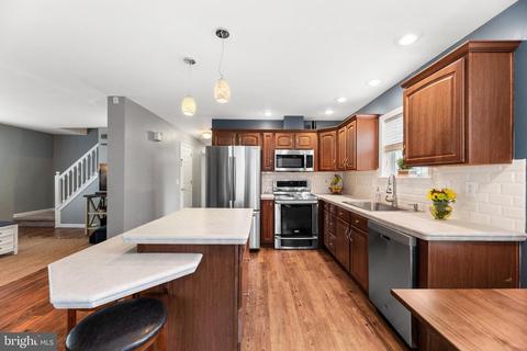 772 205th St, Pasadena, MD 21122 photo 9