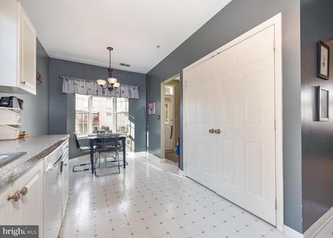 1122 Cranston Ct, Crofton, MD 21114 photo 5