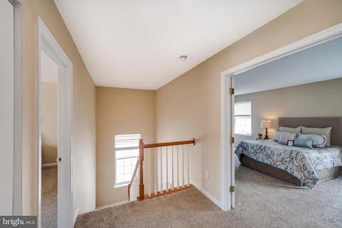 811 209th St, Pasadena, MD 21122 photo 14