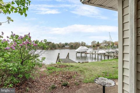 338 Riverside Dr, Pasadena, MD 21122 photo 2