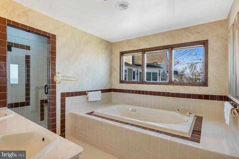 3811 Thomas Point Rd, Annapolis, MD 21403 photo 43