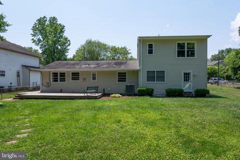 441 Magnolia Dr, Edgewater, MD 21037 photo 4