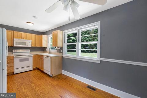 441 Magnolia Dr, Edgewater, MD 21037 photo 15