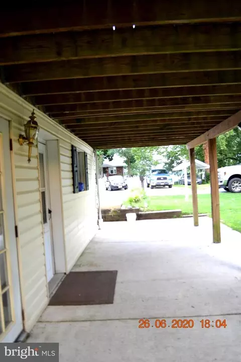 329 Bar Harbor Rd, Pasadena, MD 21122 photo 6