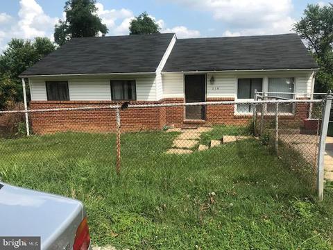 218 Zeppelin Ave, Baltimore, MD 21225 photo 1