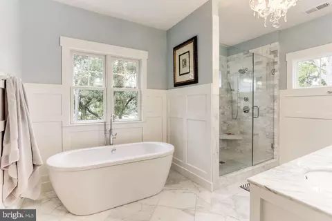 Bath - 3621 Edgemont St, Edgewater, MD 21037 photo 3 of 7