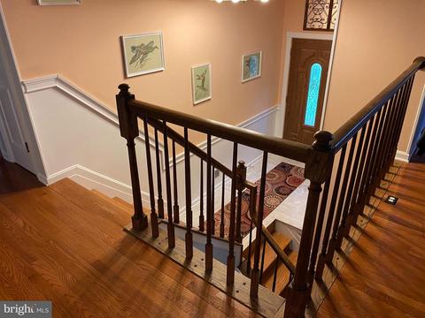 184 Oak Dr, Pasadena, MD 21122 photo 10
