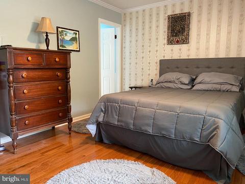 184 Oak Dr, Pasadena, MD 21122 photo 6