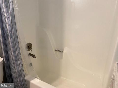 184 Oak Dr, Pasadena, MD 21122 photo 26