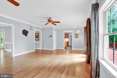 5207 Grenock Dr, Lothian, MD 20711 photo 18
