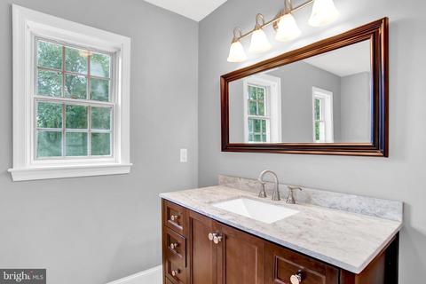 5207 Grenock Dr, Lothian, MD 20711 photo 24