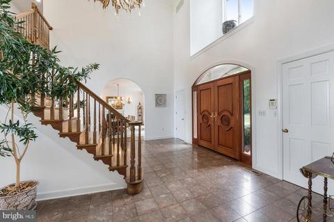 5088 Mountain Rd, Pasadena, MD 21122 photo 9