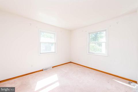1909 Hilltop Rd, Pasadena, MD 21122 photo 26