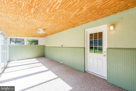 1909 Hilltop Rd, Pasadena, MD 21122 photo 39