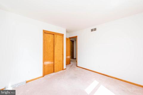 1909 Hilltop Rd, Pasadena, MD 21122 photo 27
