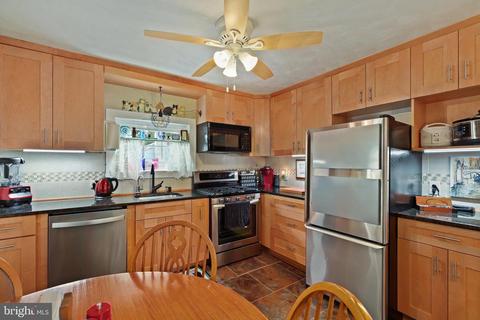1417 Nancy St, Edgewater, MD 21037 photo 8