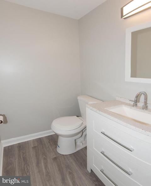 2051 Shore Dr, Edgewater, MD 21037 photo 8