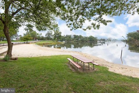 2051 Shore Dr, Edgewater, MD 21037 photo 14