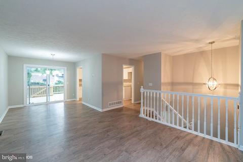 1729 Chesapeake Dr, Edgewater, MD 21037 photo 5