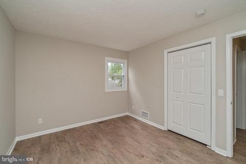 1729 Chesapeake Dr, Edgewater, MD 21037 photo 11