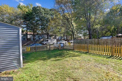 7921 Sutherland Ct, Pasadena, MD 21122 photo 32
