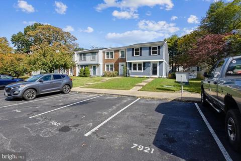 7921 Sutherland Ct, Pasadena, MD 21122 photo 2