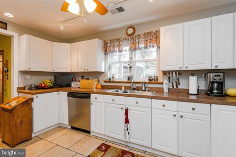 11 Fallon Dr, Pasadena, MD 21122 photo 18