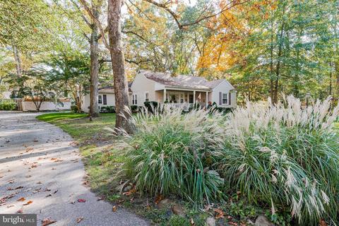 11 Fallon Dr, Pasadena, MD 21122 photo 6