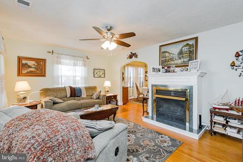 11 Fallon Dr, Pasadena, MD 21122 photo 9