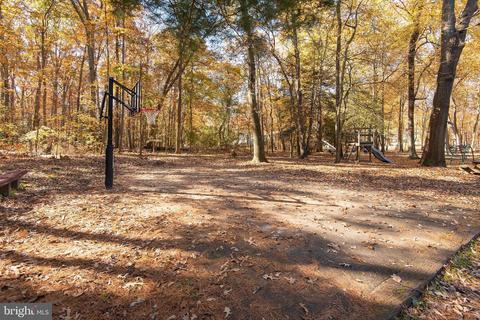 1215 Overview Dr, Pasadena, MD 21122 photo 50