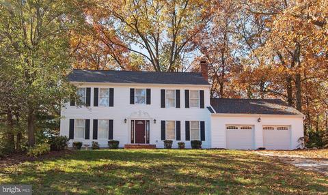 1215 Overview Dr, Pasadena, MD 21122 photo 3
