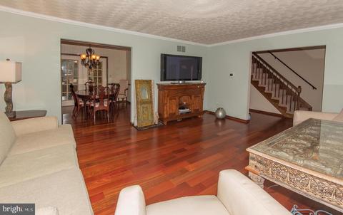 1215 Overview Dr, Pasadena, MD 21122 photo 10