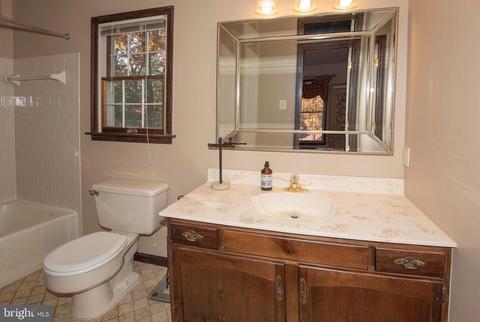 1215 Overview Dr, Pasadena, MD 21122 photo 30