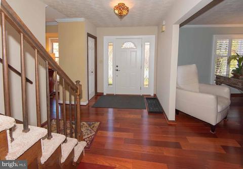 1215 Overview Dr, Pasadena, MD 21122 photo 5