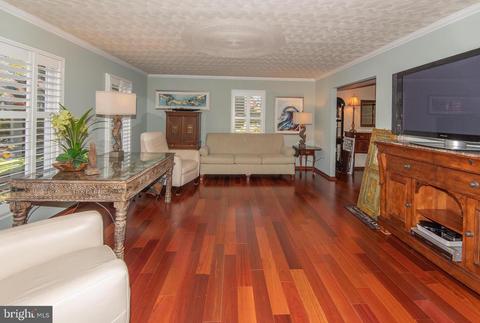 1215 Overview Dr, Pasadena, MD 21122 photo 8