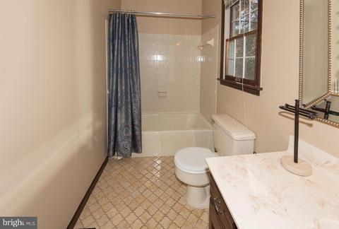 1215 Overview Dr, Pasadena, MD 21122 photo 31