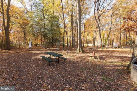 1215 Overview Dr, Pasadena, MD 21122 photo 49