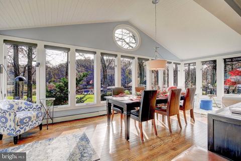 2112 Bay Front Ter, Annapolis, MD 21409 photo 10