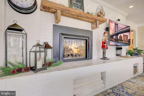 2112 Bay Front Ter, Annapolis, MD 21409 photo 14