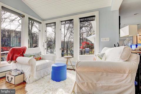 2112 Bay Front Ter, Annapolis, MD 21409 photo 13
